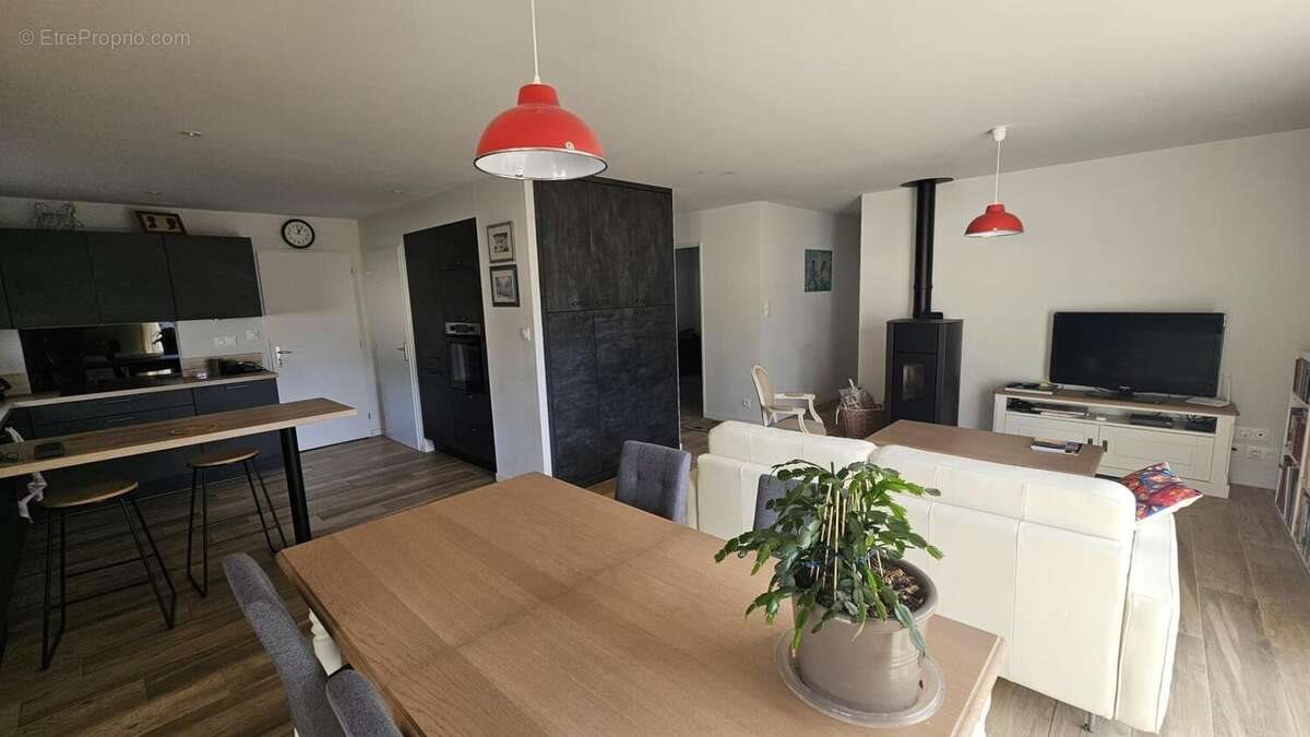 Maison à vendre, 92m², Marzan