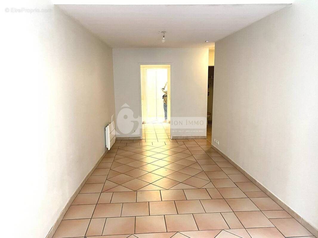 Appartement à vendre, 75m², Arles