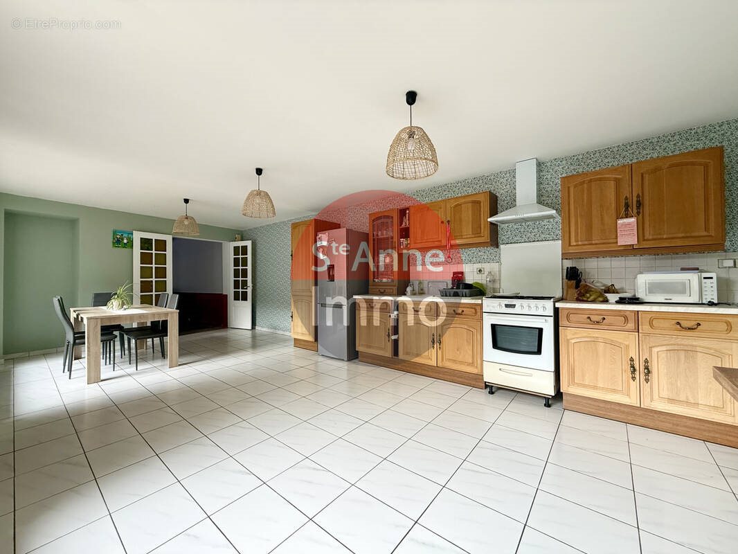 Maison à vendre, 175m², Roye
