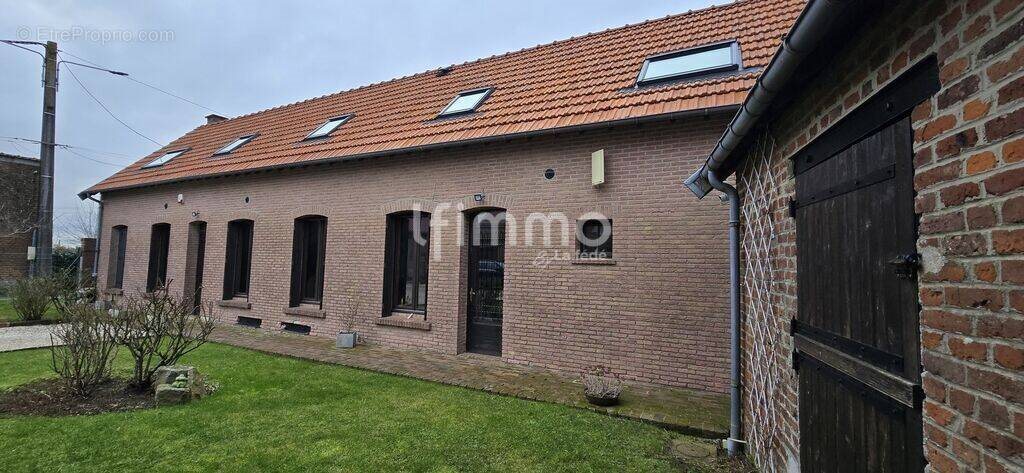 Maison à vendre, 217m², Adinfer