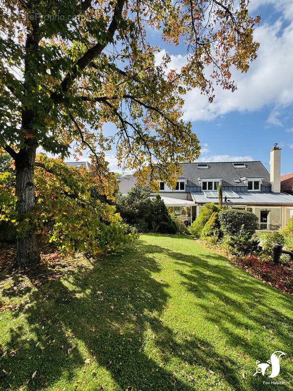 Maison à vendre, 322m², Avesnes-les-Aubert