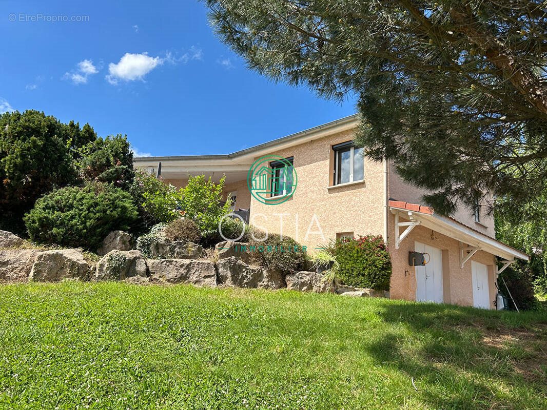 Maison à vendre, 112m², Saint-Romain-en-Jarez