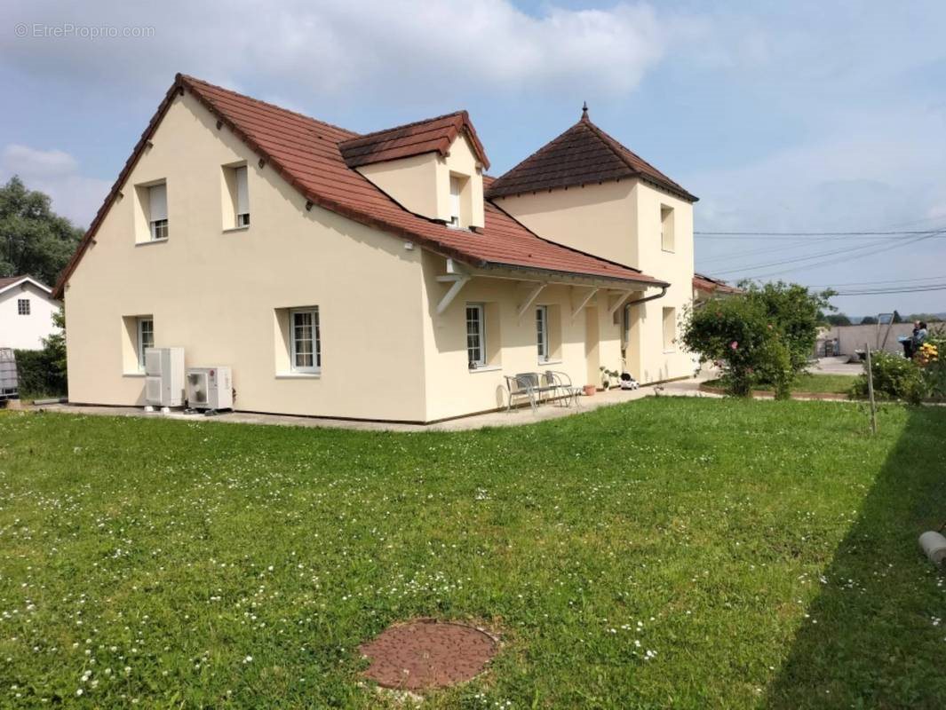 Maison à vendre, 210m², Crissey