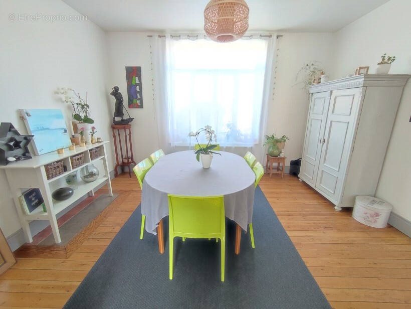 Maison à vendre, 120m², Saint-Etienne-au-Mont