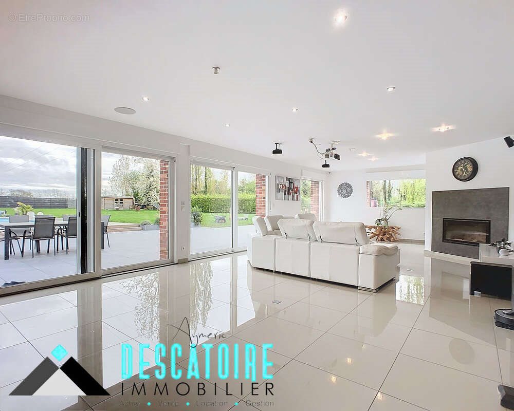 Maison à vendre, 280m², Lestrem