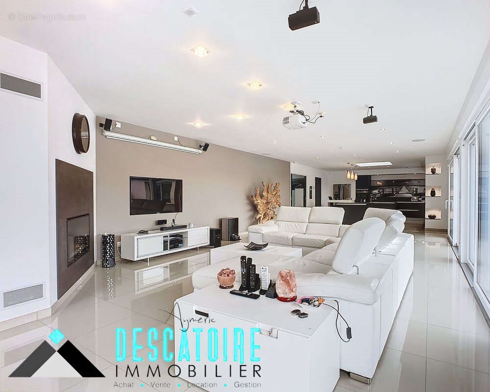 Maison à vendre, 280m², Lestrem