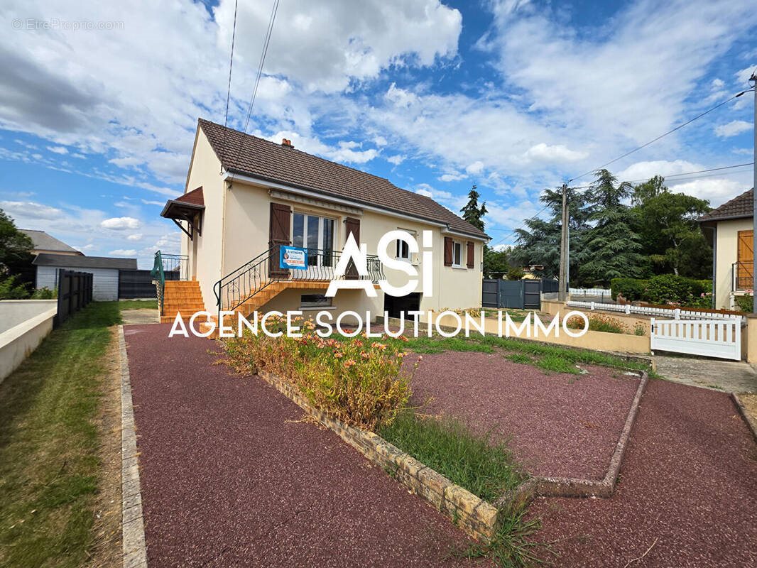 Maison à vendre, 83m², Evron
