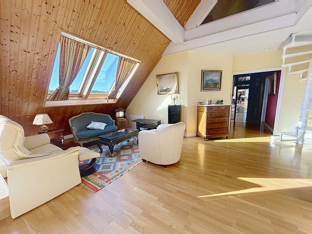 Appartement à vendre, 162m², Quimper