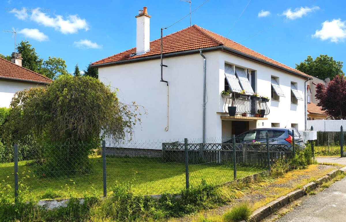 Maison à vendre, 97m², Cusset