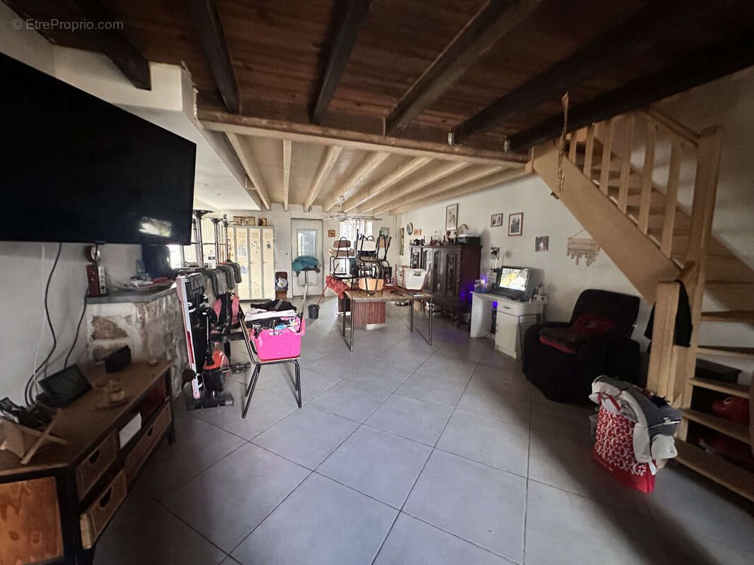 Maison à vendre, 173m², Faye-sur-Ardin