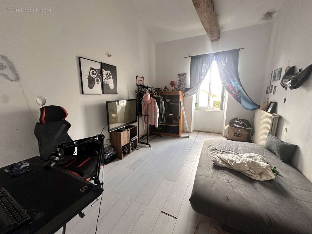 Maison à vendre, 173m², Faye-sur-Ardin