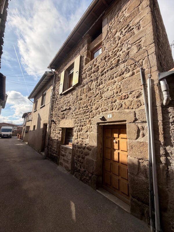 Maison à vendre, 112m², Quintenas