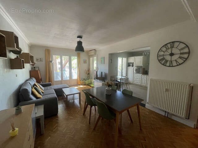 Appartement à vendre, 84m², Arles