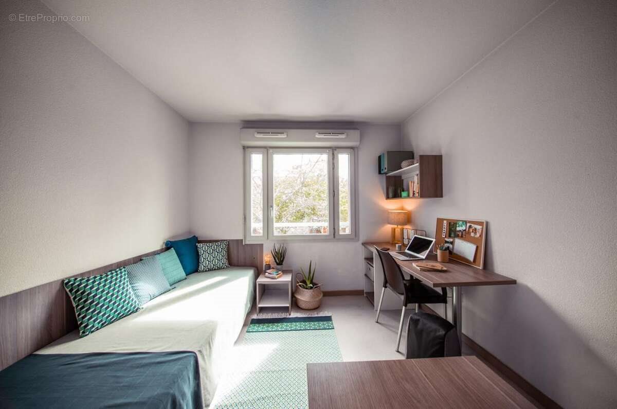 Appartement à vendre, 18m², Vénissieux