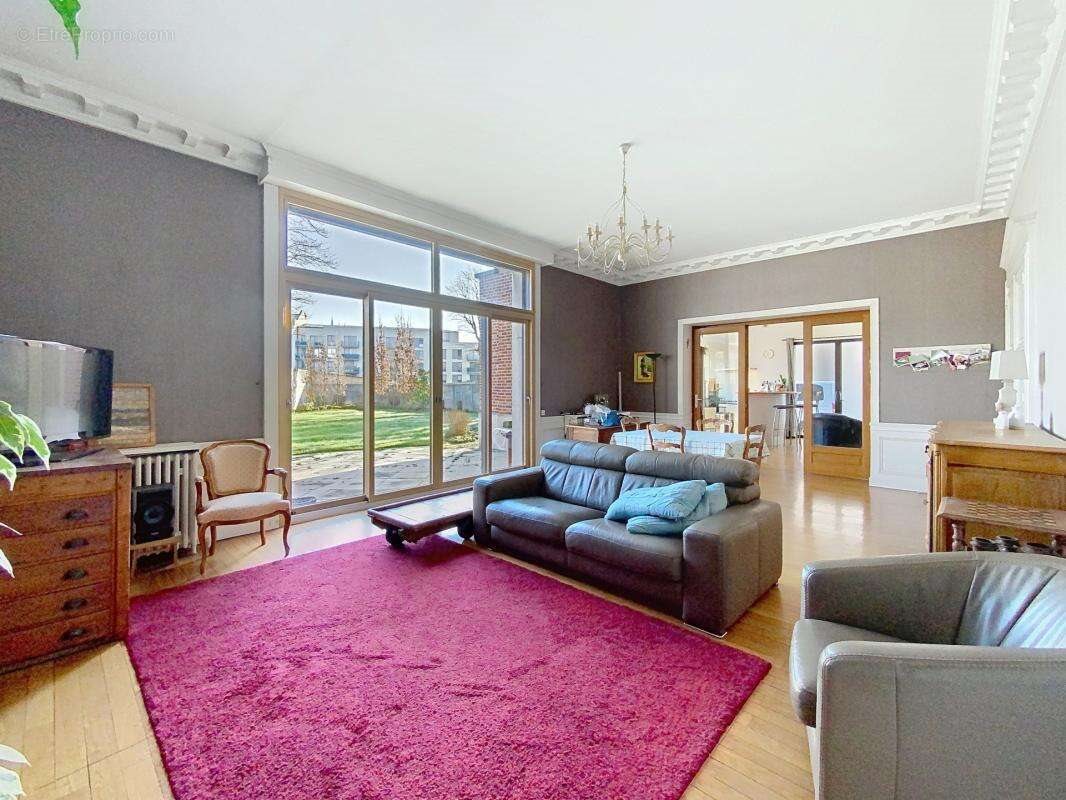 Maison à vendre, 400m², Armentières