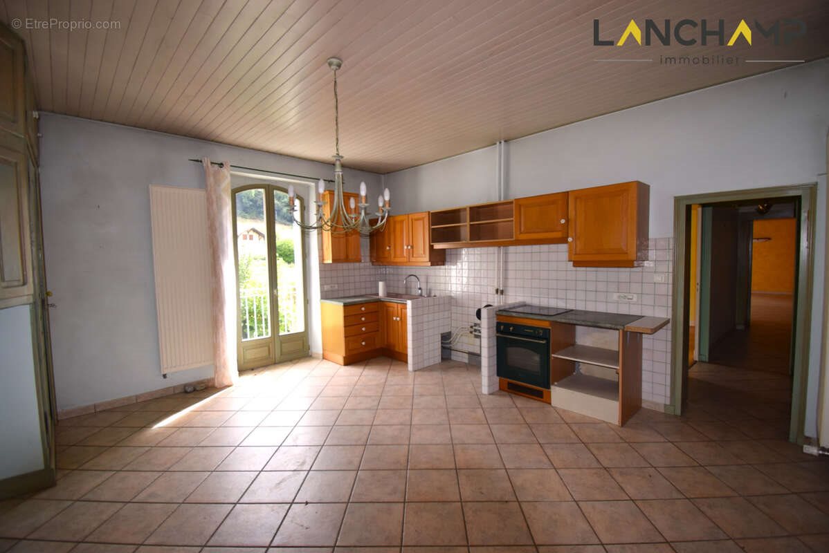 Maison à vendre, 129m², Motz