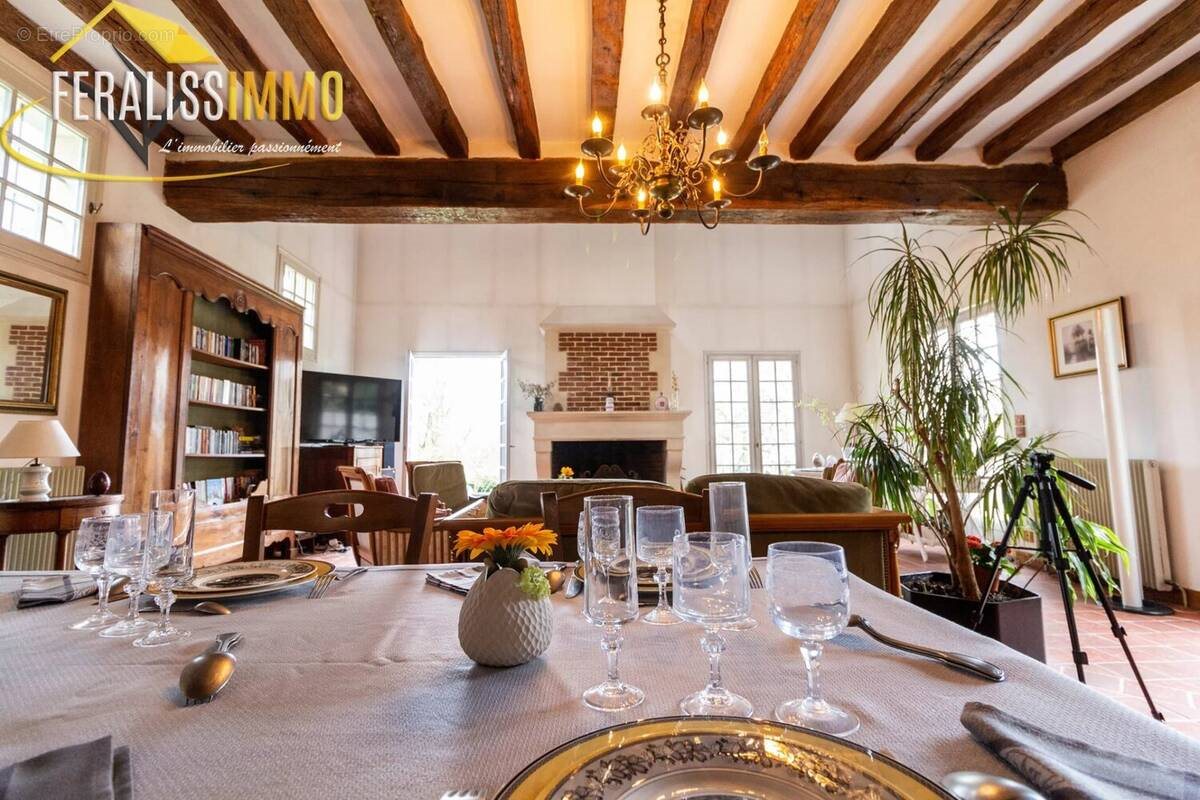 Maison à vendre, 236m², Vaux-sur-Seine