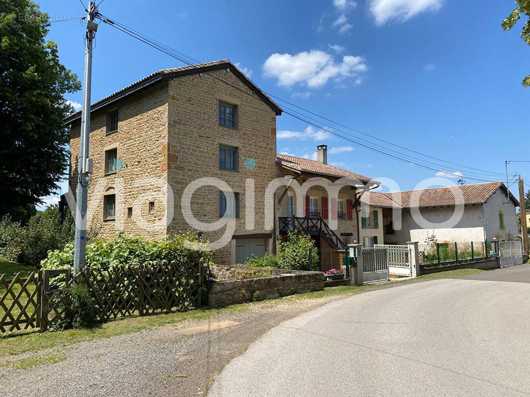 Maison à vendre, 120m², Mâcon