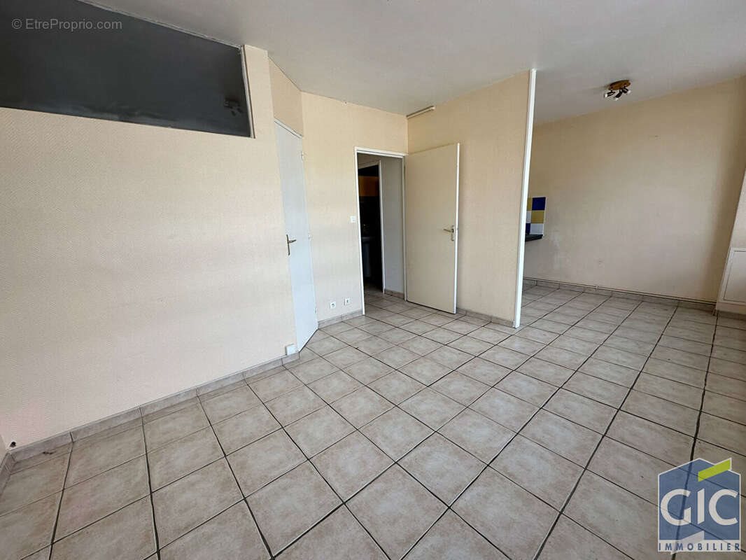 Appartement à vendre, 31m², Hérouville-Saint-Clair