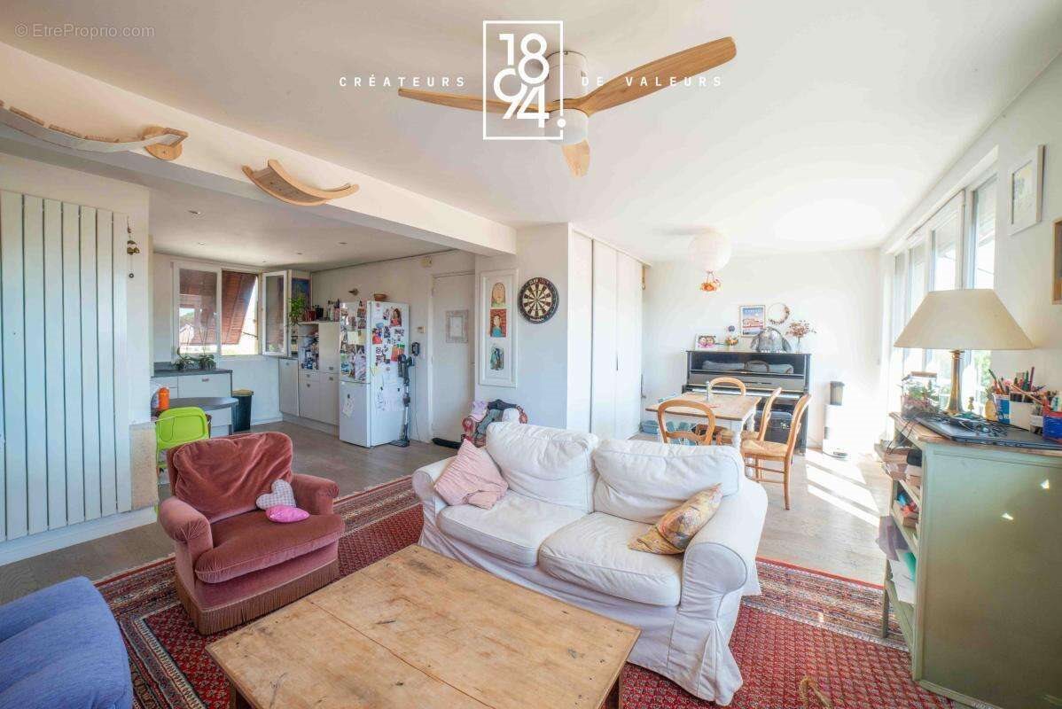 Appartement à vendre, 69m², Bourg-en-Bresse