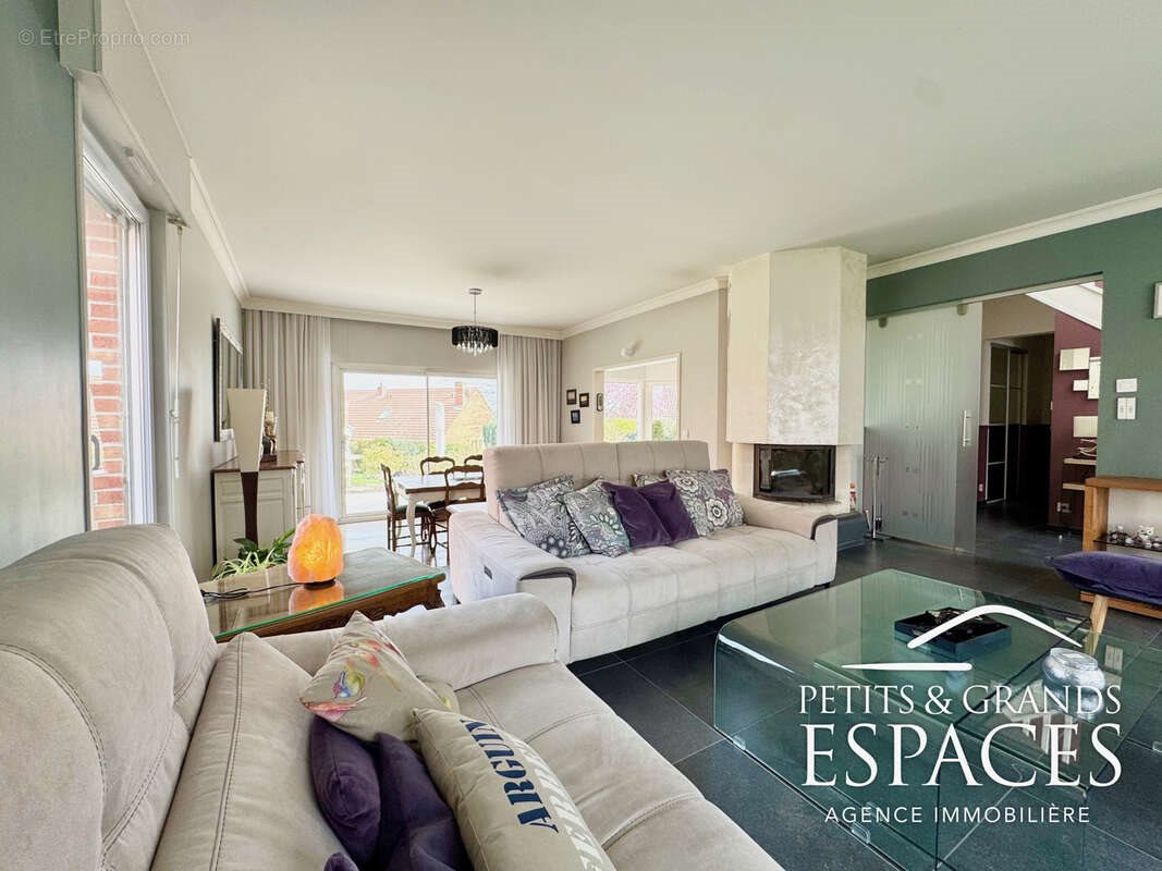 Maison à vendre, 173m², Famars