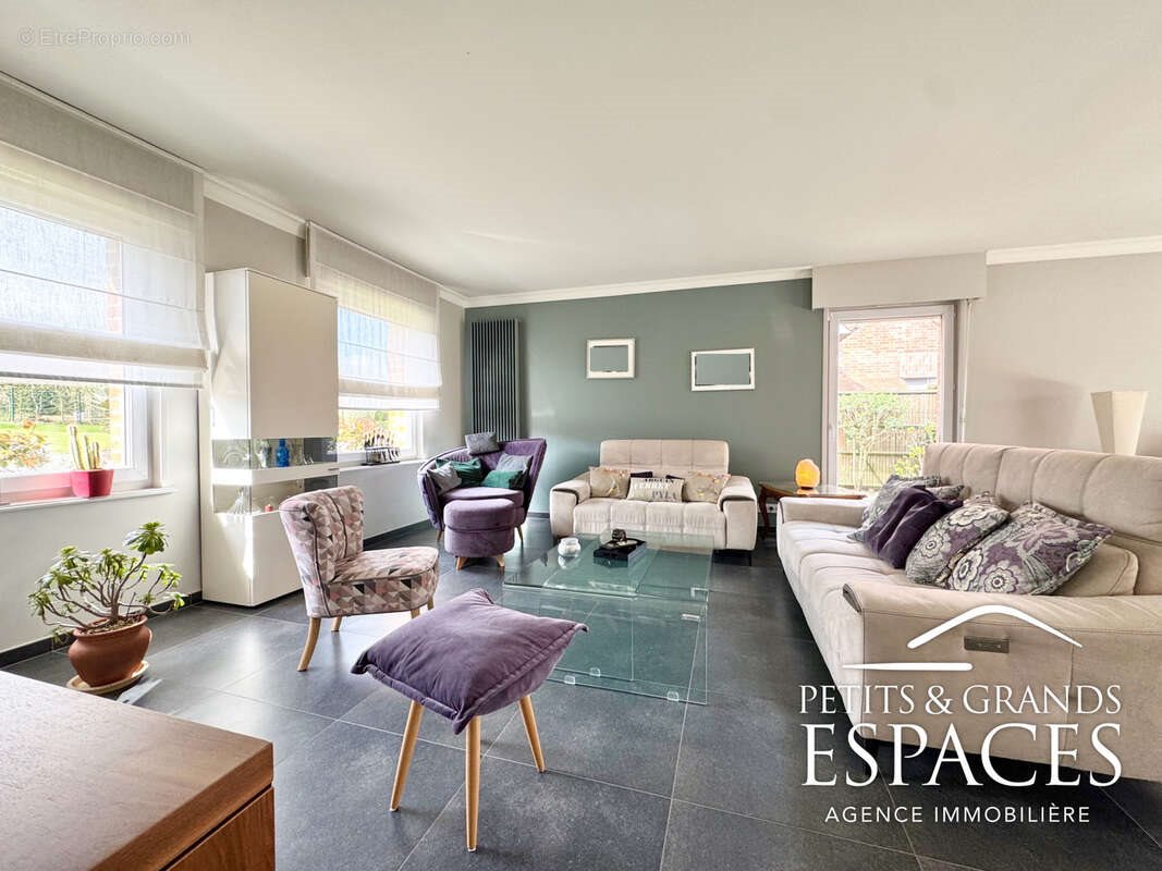 Maison à vendre, 173m², Famars