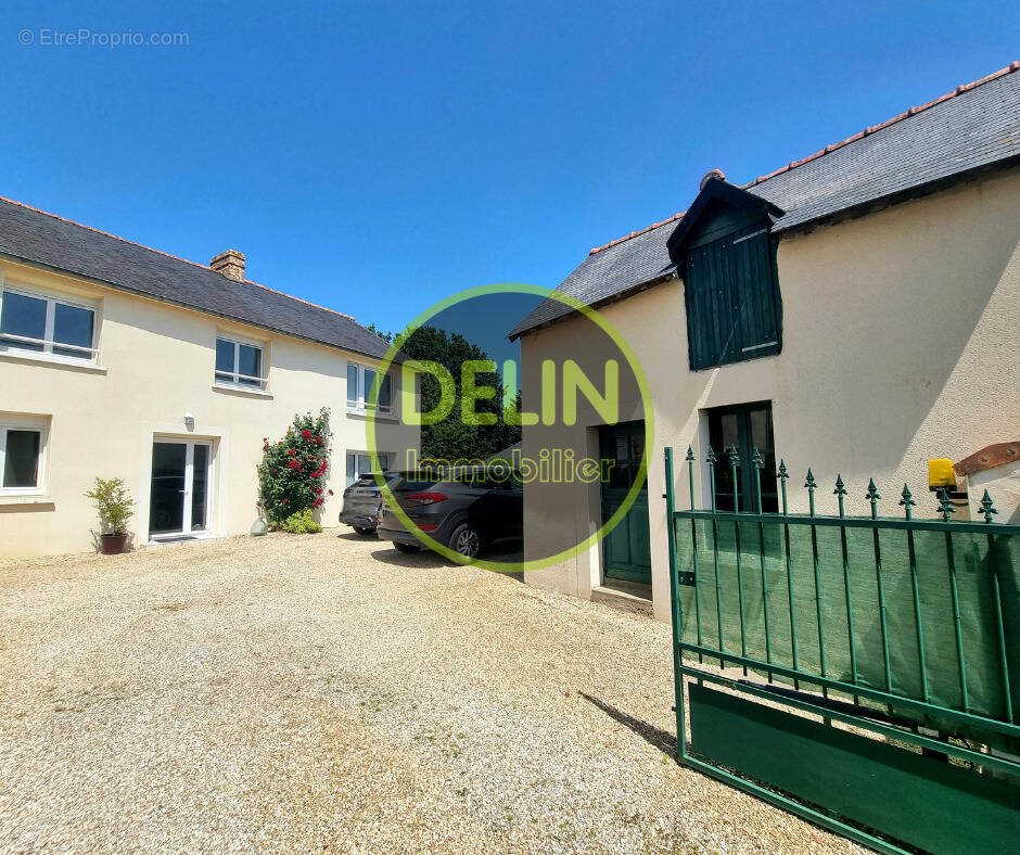 Maison à vendre, 143m², Saint-Erblon