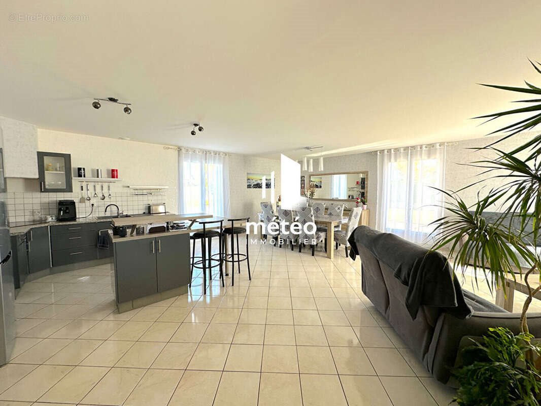 Maison à vendre, 139m², Luçon