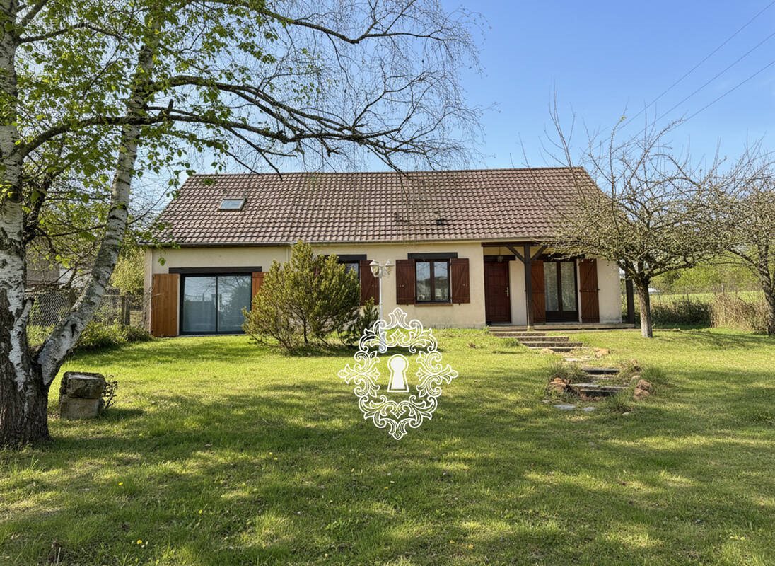 Maison à vendre, 162m², Donnemarie-Dontilly
