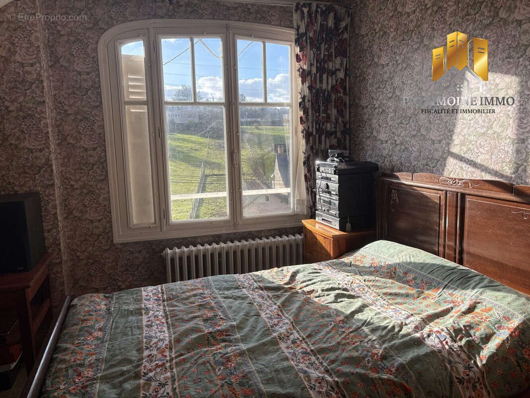 Maison à vendre, 147m², La Chartre-sur-le-Loir