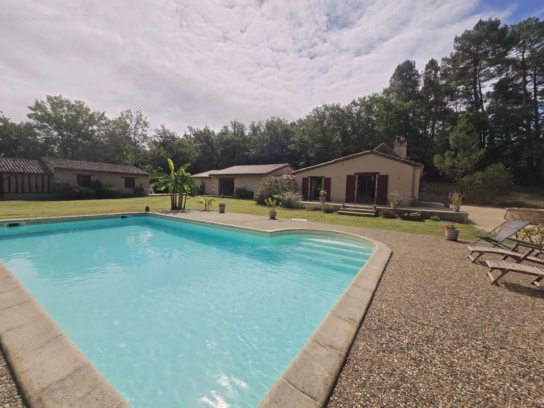 Maison à vendre, 209m², Fraisse