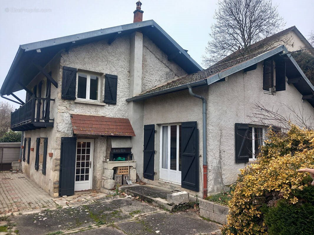 Maison à vendre, 153m², Dole