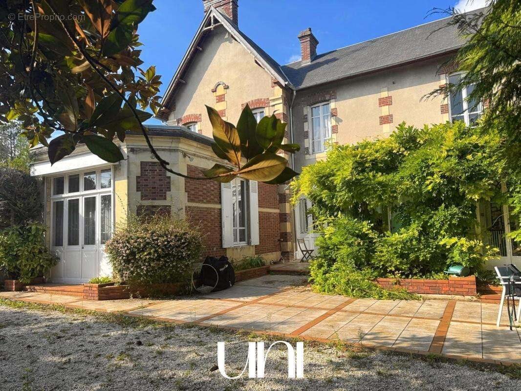 Maison à vendre, 280m², Caen