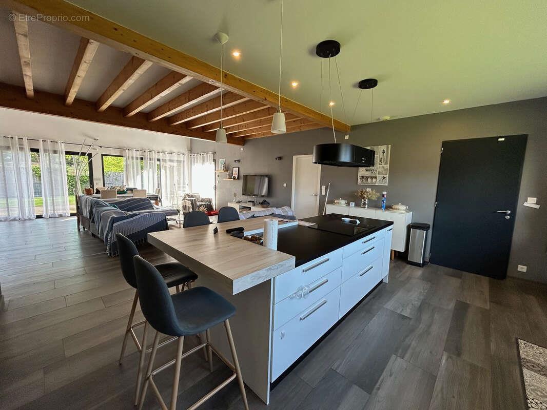 Maison à vendre, 191m², Biscarrosse
