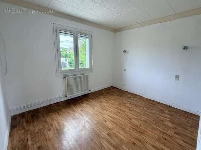 Maison à vendre, 74m², Gravigny