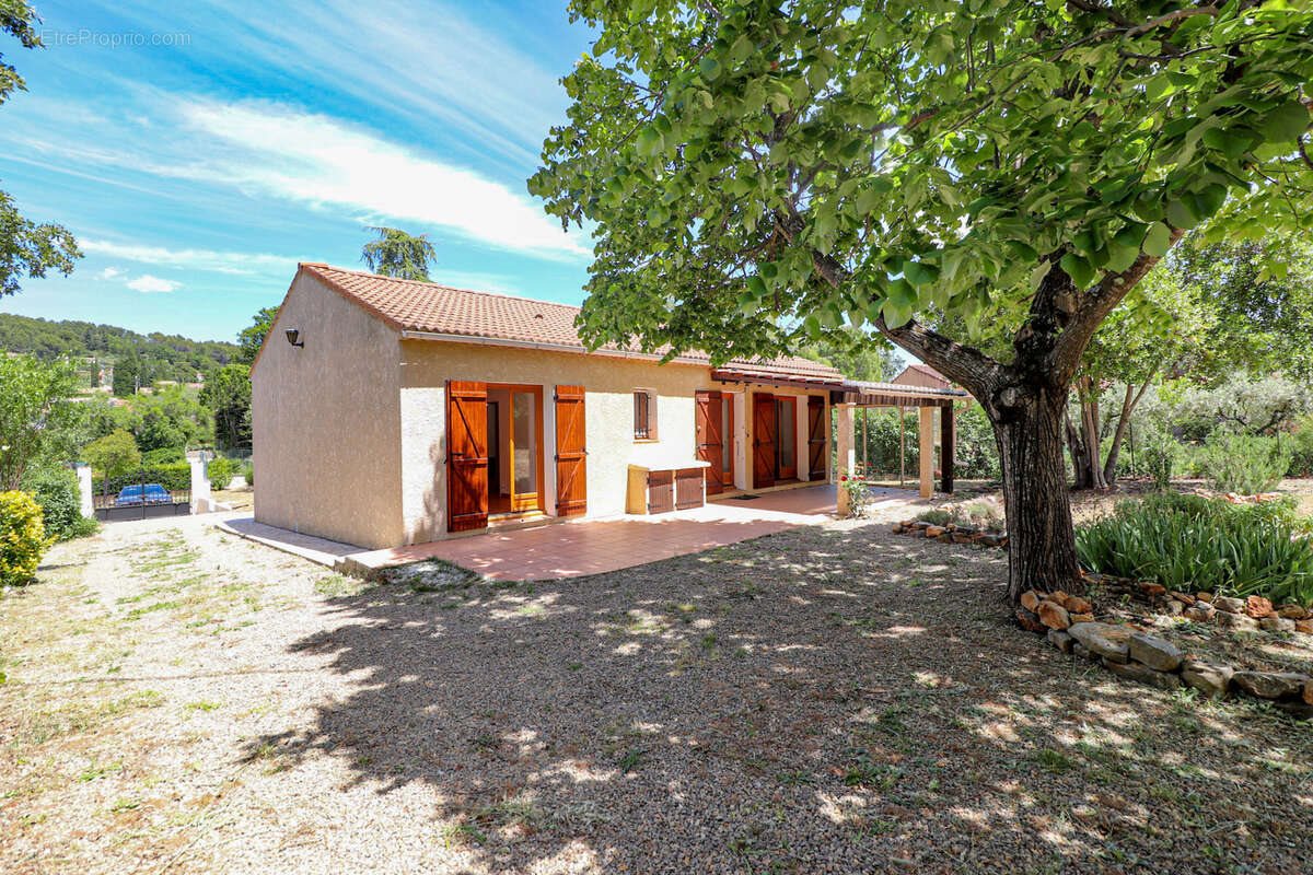 Maison à vendre, 82m², Flayosc