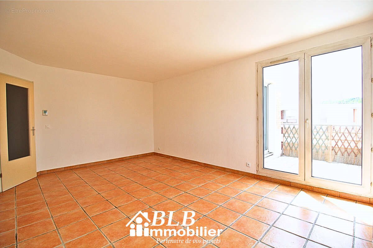 Appartement à vendre, 65m², Élancourt