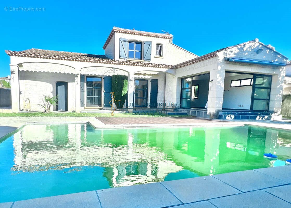 Maison à vendre, 163m², Gignac