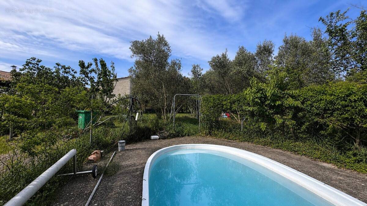 Maison à vendre, 100m², Morières-lès-Avignon
