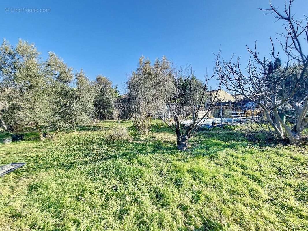Maison à vendre, 100m², Morières-lès-Avignon