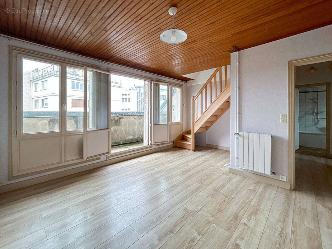 Appartement à vendre, 71m², Mantes-la-Jolie