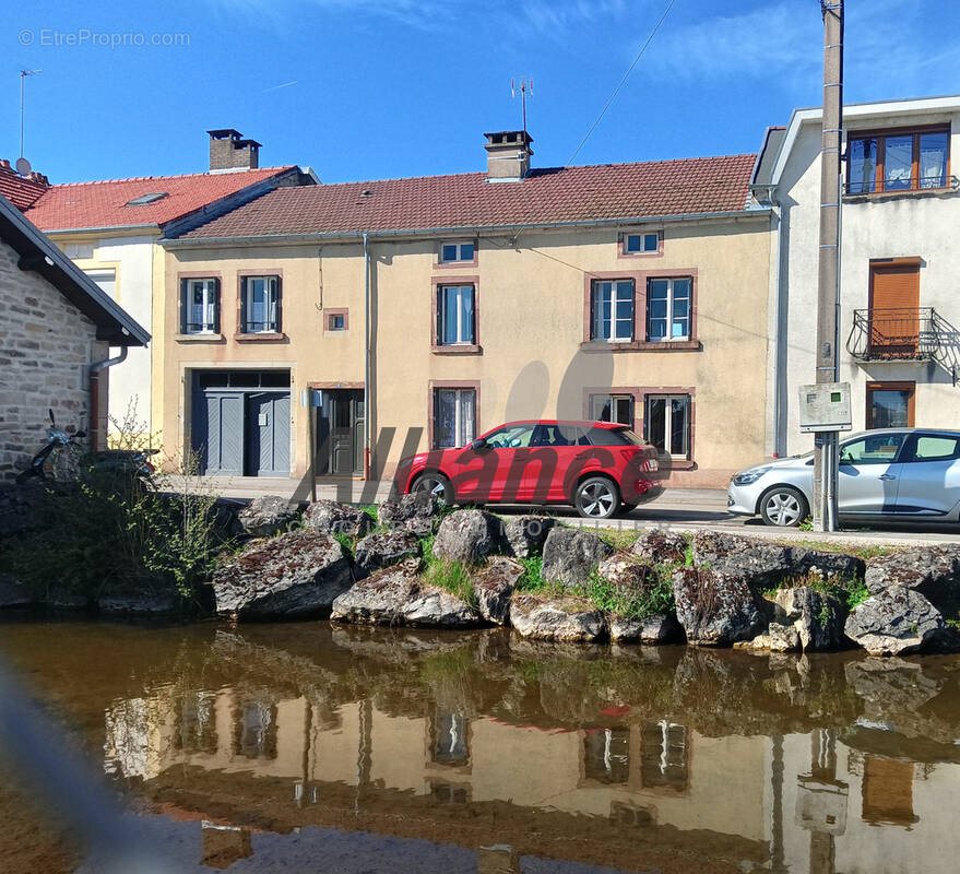 Maison à vendre, 135m², Saint-Loup-sur-Semouse