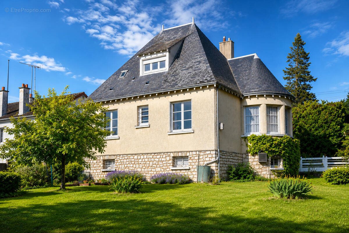Maison à vendre, 91m², Amilly