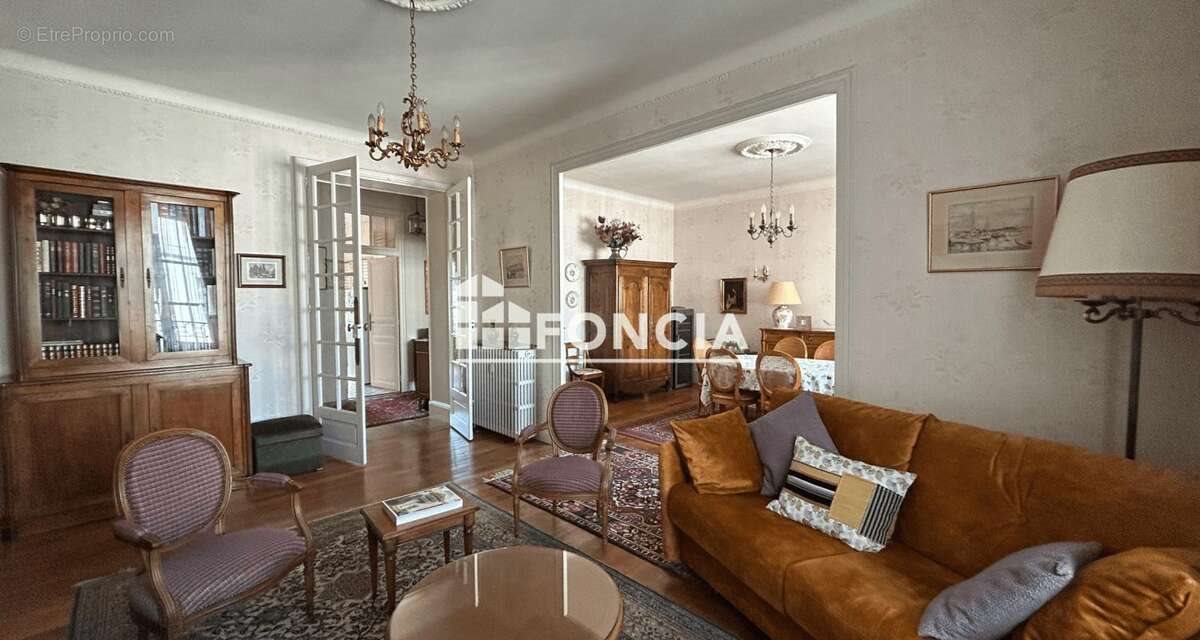 Appartement à vendre, 131m², Poitiers