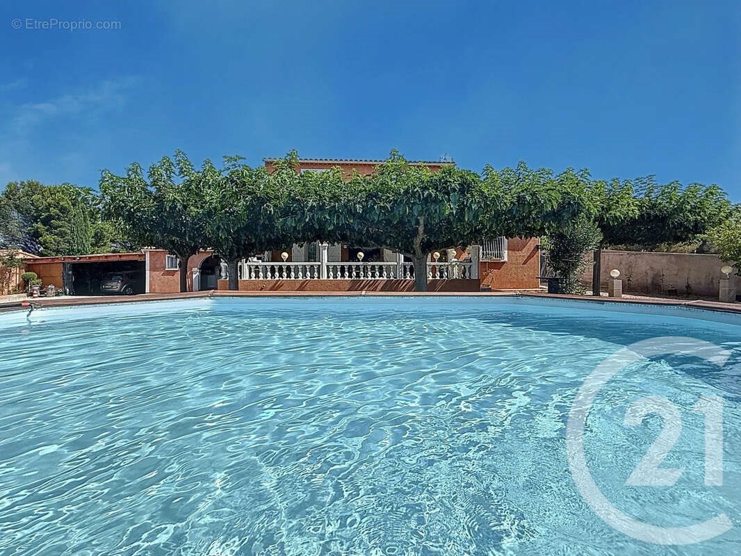 Maison à vendre, 136m², Châteaurenard