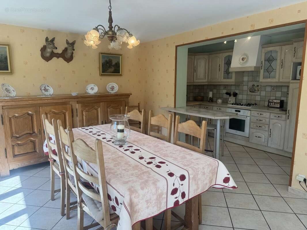Maison à vendre, 110m², Thézy-Glimont