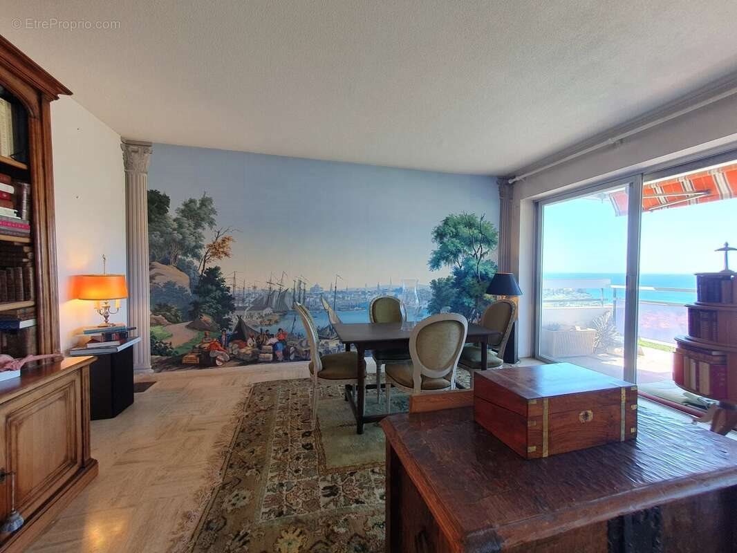 Appartement à vendre, 70m², Cassis