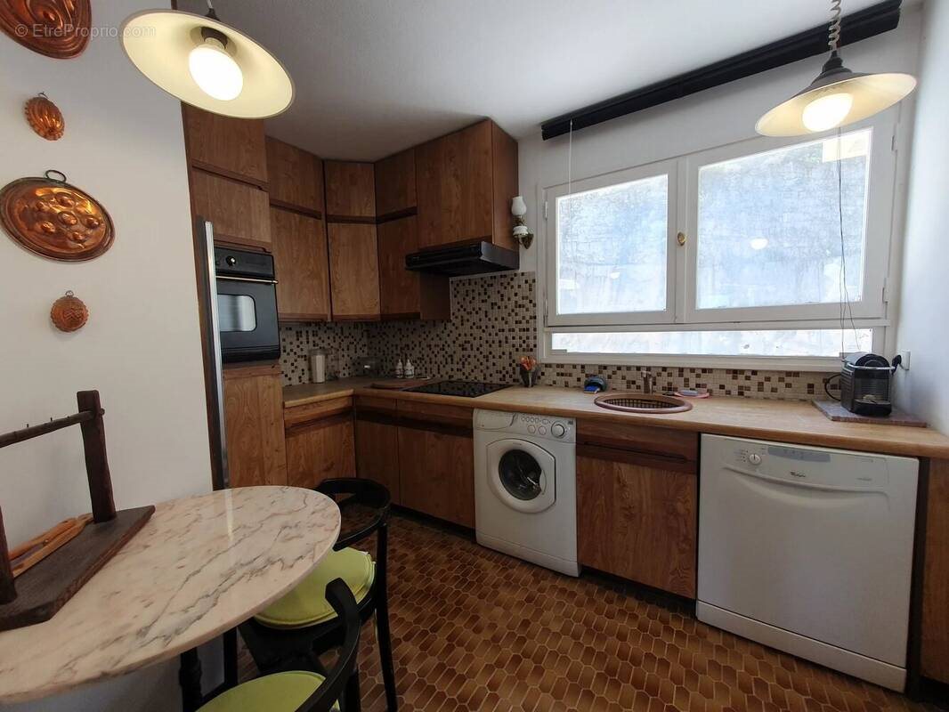 Appartement à vendre, 70m², Cassis