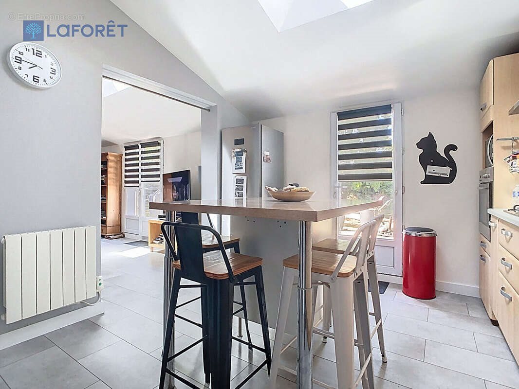 Maison à vendre, 187m², Lanester