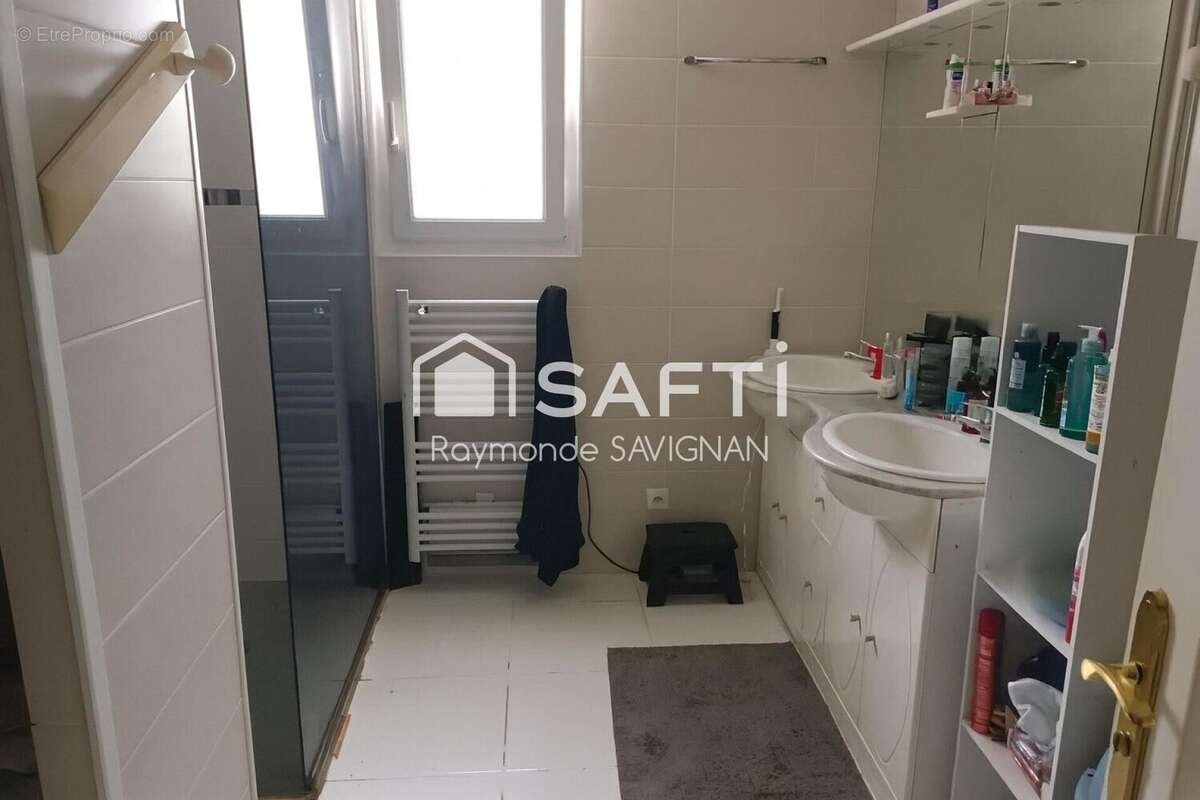 Maison à vendre, 128m², Moreilles
